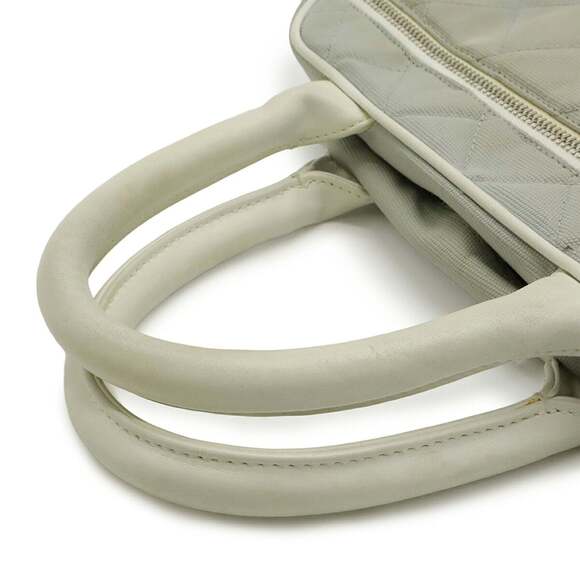 CHANEL Sport Line Matelasse Handbag in Canvas and Leather, Light Gray White - Picture 5 of 10